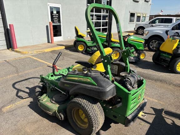 Image of John Deere Z920M equipment image 2