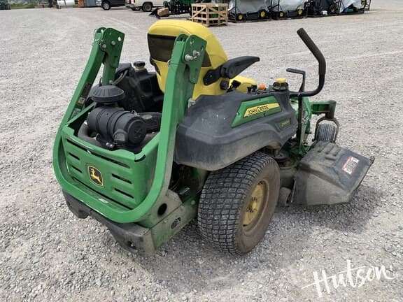 Image of John Deere Z920M equipment image 1