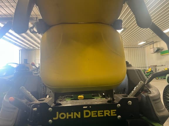 Image of John Deere Z950M equipment image 2