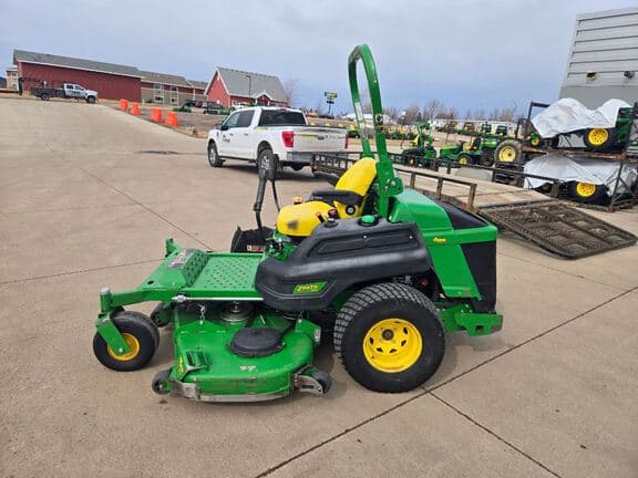 Image of John Deere Z997R equipment image 1