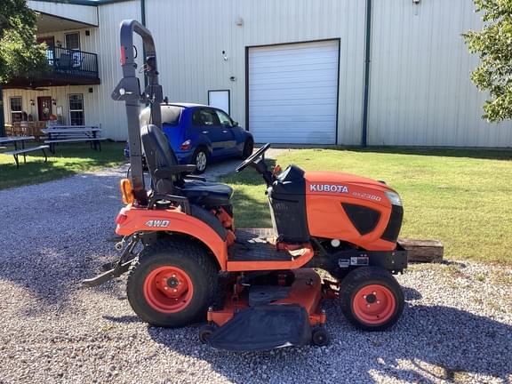 Image of Kubota BX2380 equipment image 3
