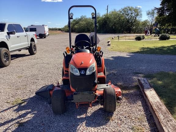 Image of Kubota BX2380 equipment image 2
