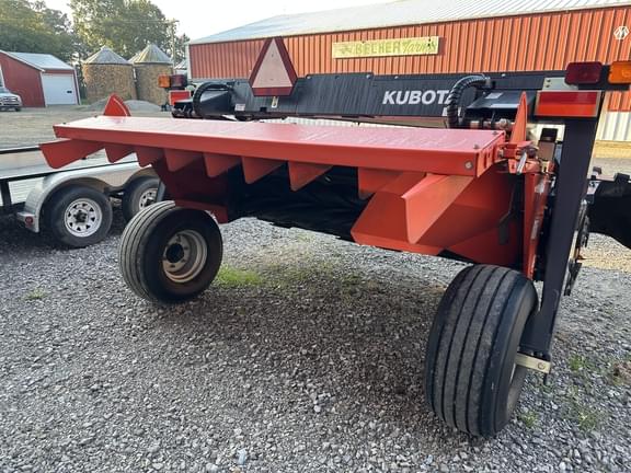 Image of Kubota DMC8032R equipment image 3