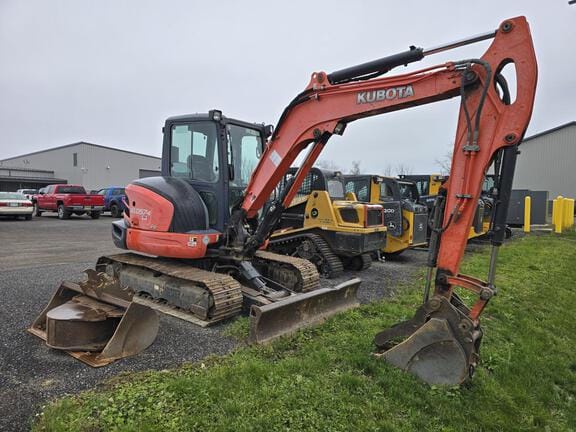 2017 Kubota KX057-4 Equipment Image0