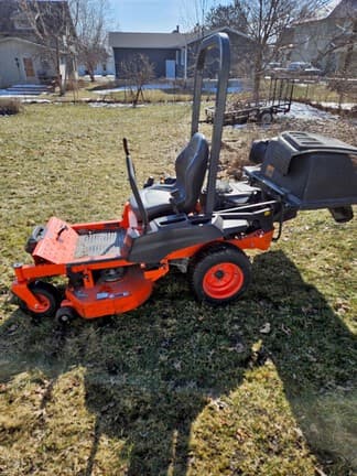 Image of Kubota Z122R Image 0