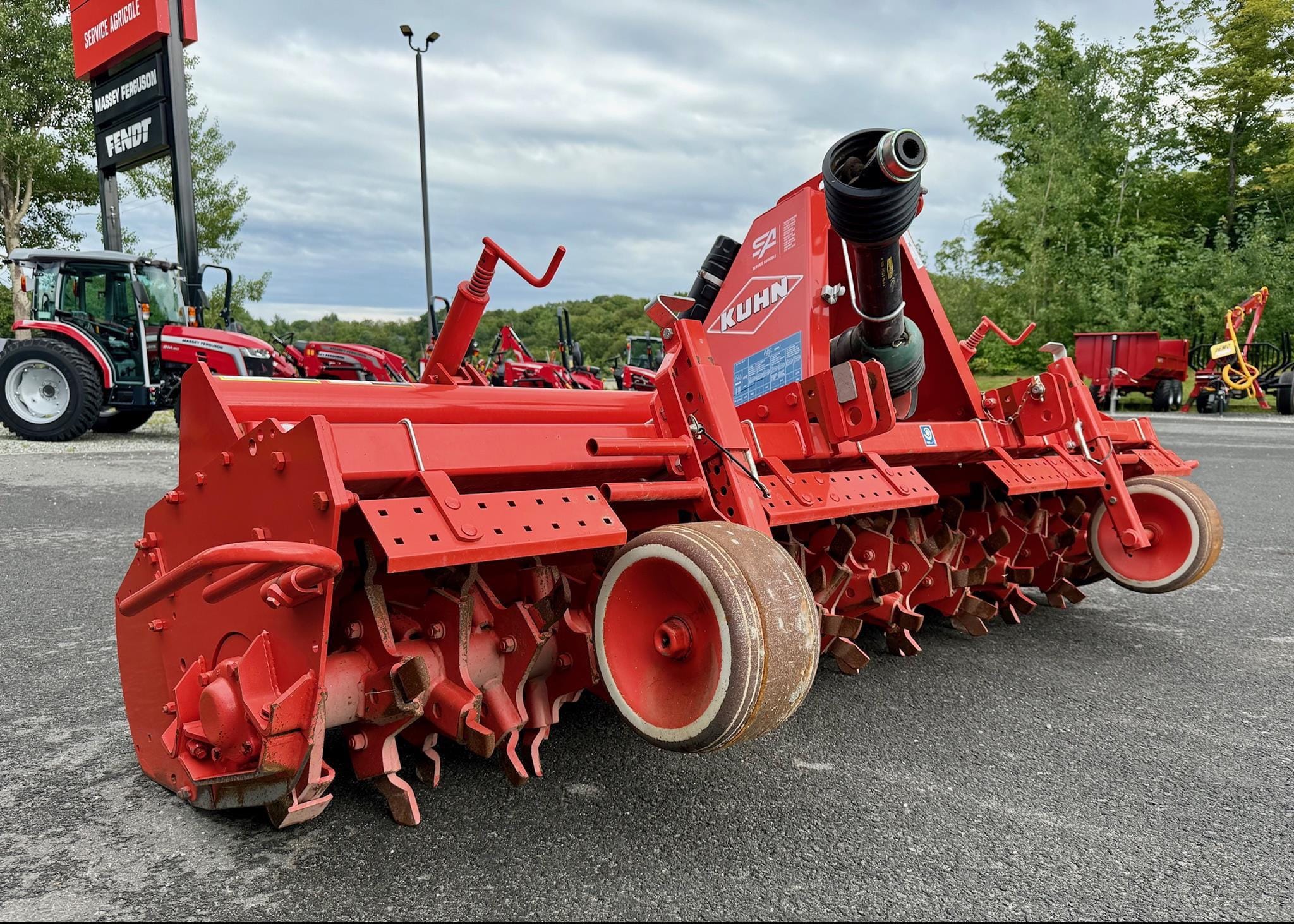 2017 Kuhn EL122-300 Equipment Image0