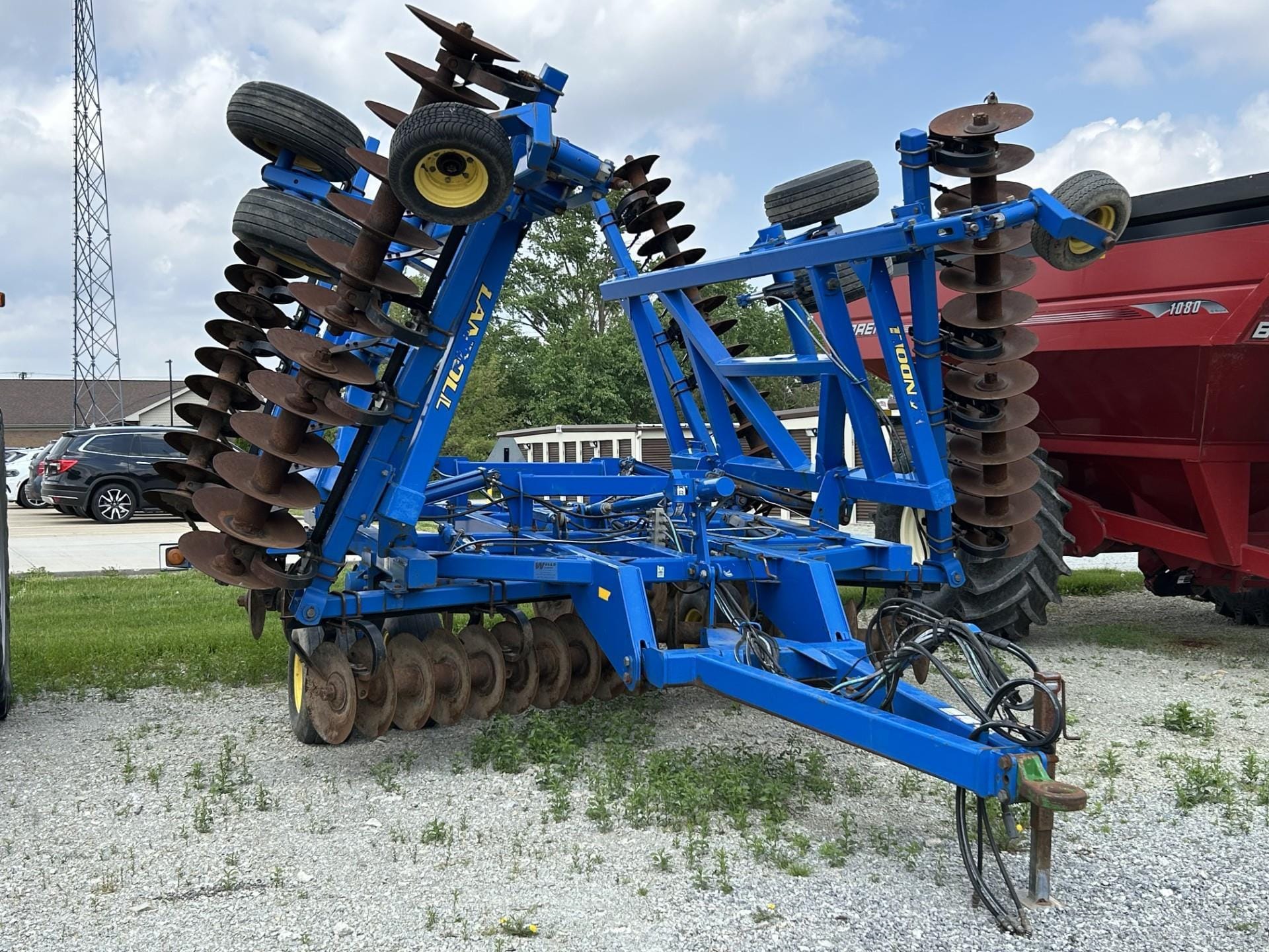 2017 Landoll 6230-33 Equipment Image0