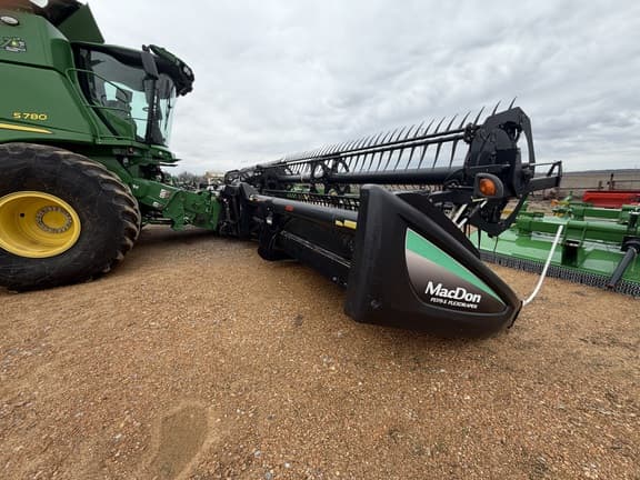 Image of MacDon FD75 equipment image 1