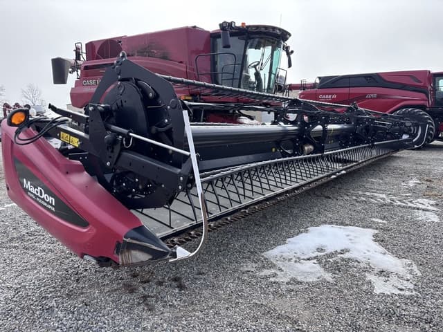 Image of MacDon FD75-45 equipment image 1