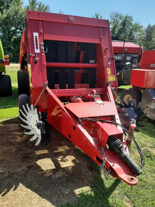 Image of Massey Ferguson 1734 equipment image 3