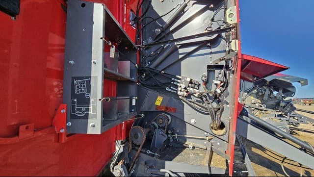Image of Massey Ferguson Hesston 2956 equipment image 3