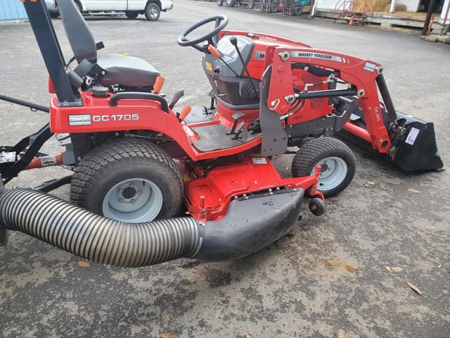 Image of Massey Ferguson GC1705 equipment image 1