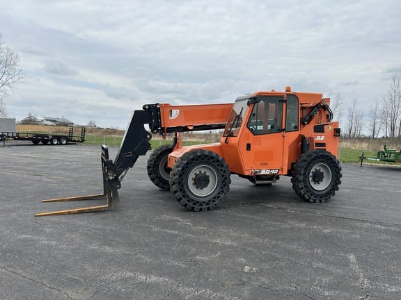 2017 Skytrak 6042 Equipment Image0