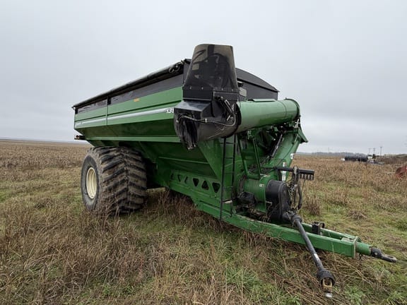 2017 Unverferth 1396 Equipment Image0