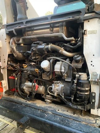 Image of Bobcat T870 equipment image 2