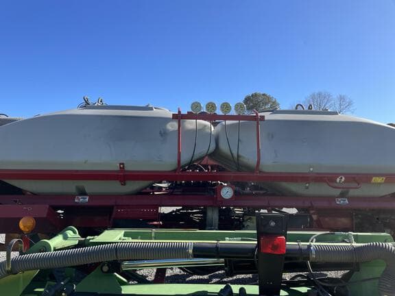 Image of Case IH 1245 equipment image 4