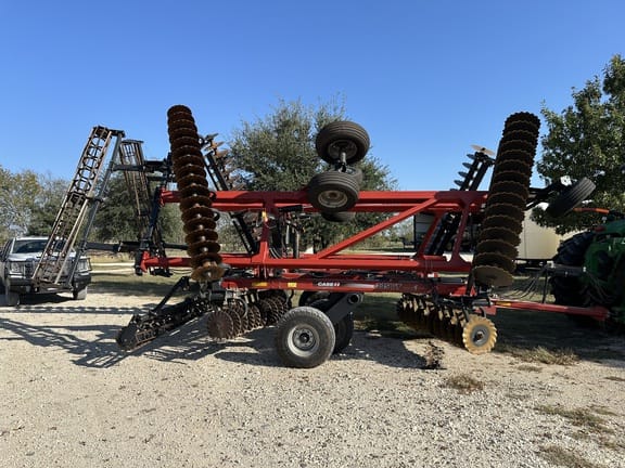 2018 Case IH 335VT Equipment Image0
