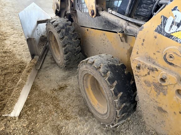 Image of Caterpillar 226D equipment image 1