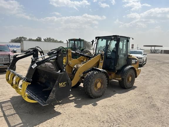 Image of Caterpillar 906M Primary image