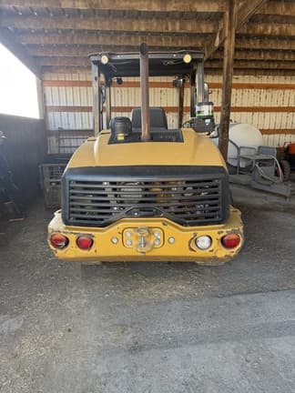 Image of Caterpillar 906M equipment image 2