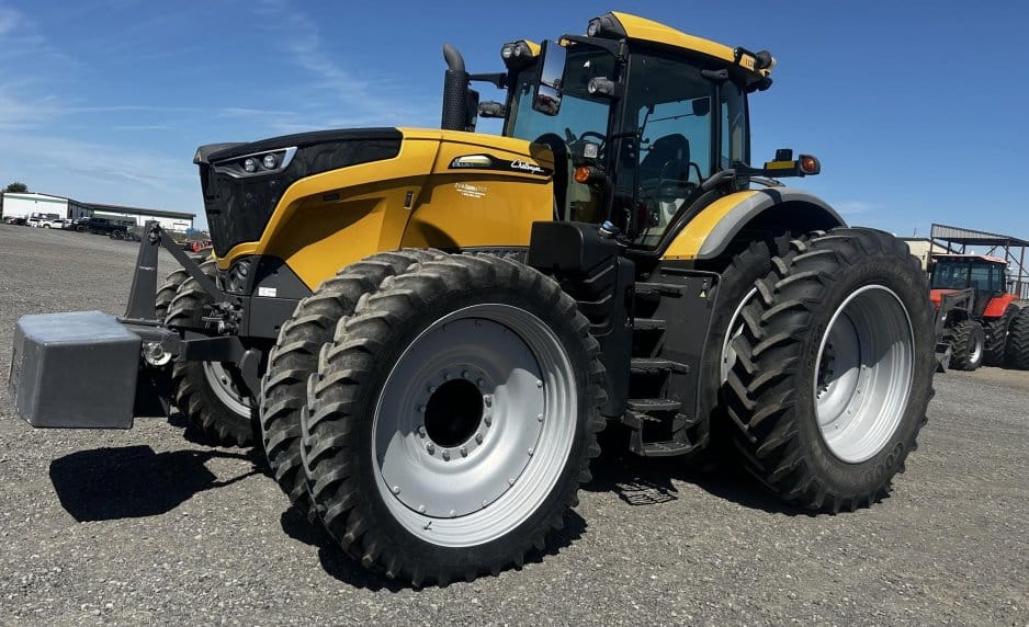 Challenger 1038 Equipment Image0