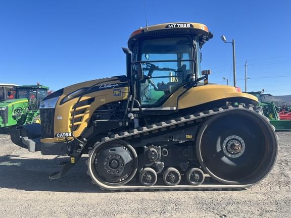 Image of Challenger MT755E equipment image 1