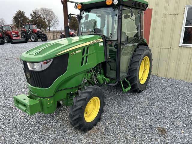 Image of John Deere 5075GN equipment image 1