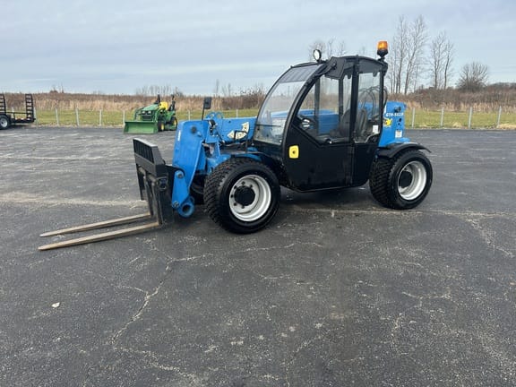 2018 Genie GTH5519 Equipment Image0