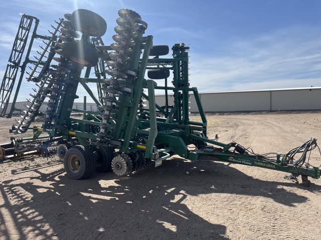Image of Great Plains 3000TM equipment image 4