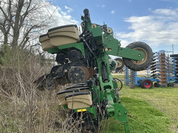 Image of Great Plains 3P4025AH24TR38 equipment image 3