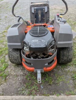 Image of Husqvarna Z254F equipment image 4