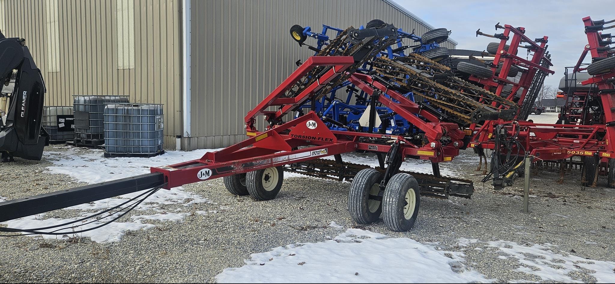 2018 J&M TF212 Equipment Image0