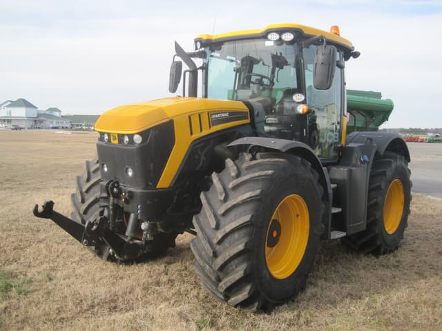 Image of JCB Fastrac 4220 equipment image 2