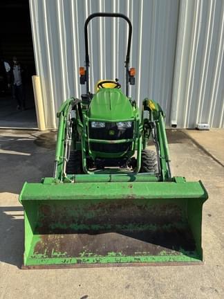 Image of John Deere 1023E equipment image 2