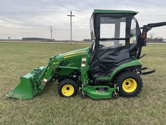 Image of John Deere 1025R equipment image 1