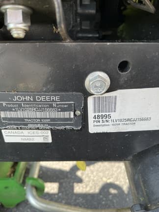 Image of John Deere 1025R equipment image 2