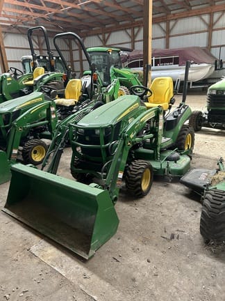 2018 John Deere 1025R Equipment Image0