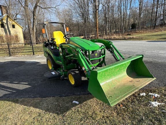 Image of John Deere 1025R equipment image 1
