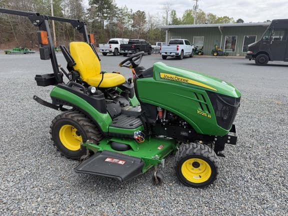 Image of John Deere 1025R equipment image 4