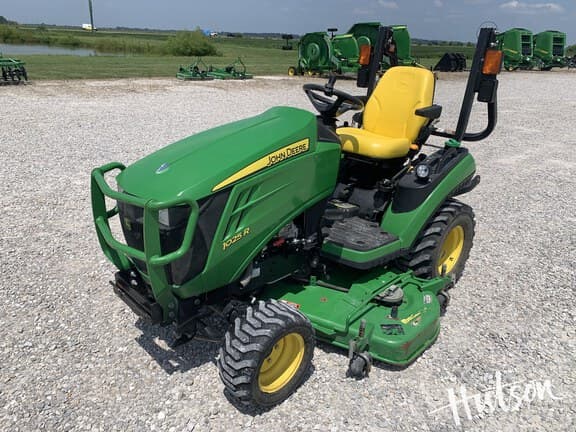 Image of John Deere 1025R equipment image 1