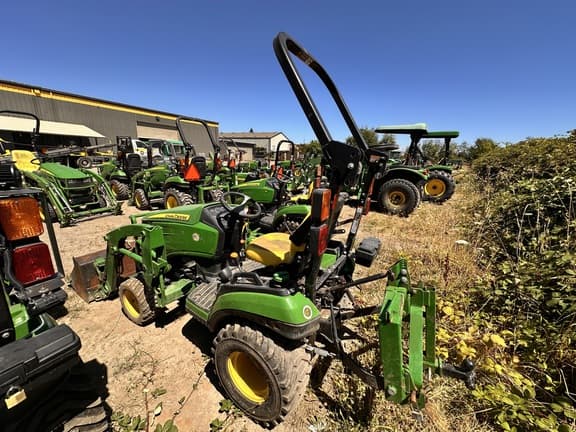 Image of John Deere 1025R equipment image 1