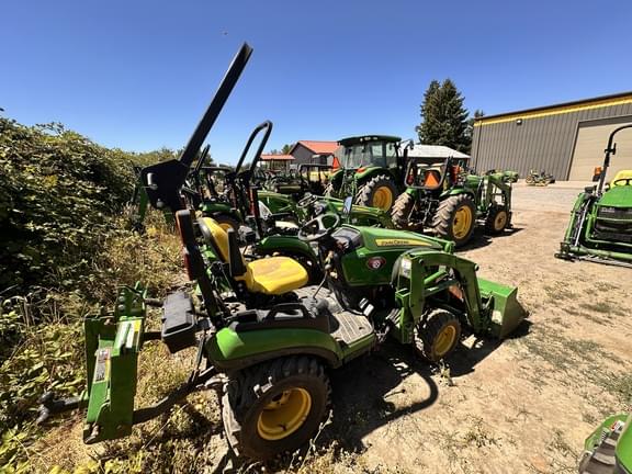 Image of John Deere 1025R equipment image 2