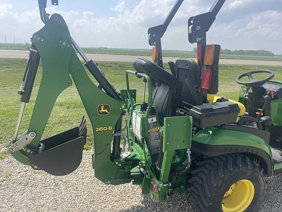 Image of John Deere 1025R equipment image 4
