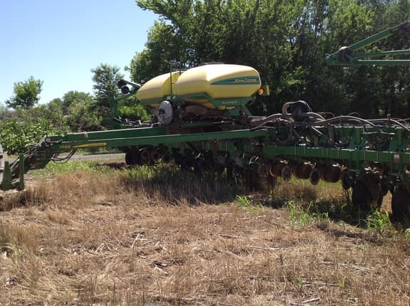 Image of John Deere 1795 Primary image