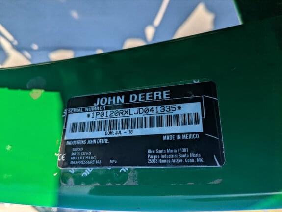 Image of John Deere 2025R equipment image 4