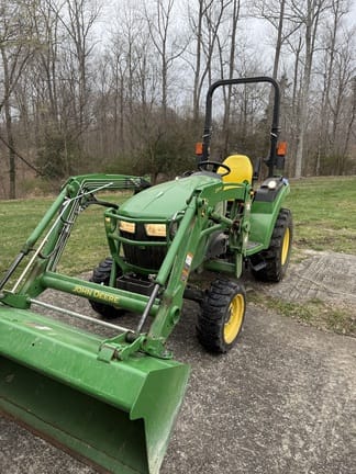 2018 John Deere 2038R Equipment Image0
