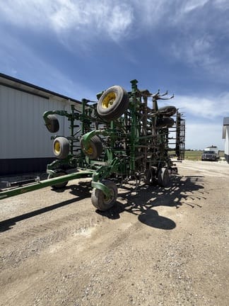 2018 John Deere 2230 Equipment Image0