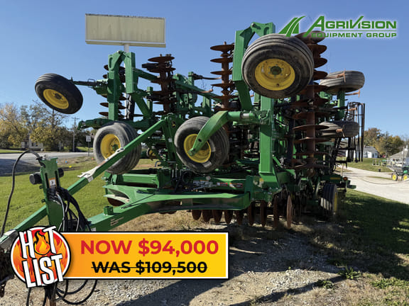 2018 John Deere 2330 Equipment Image0