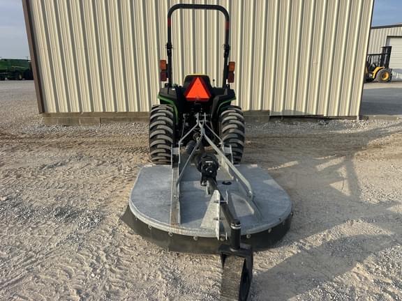 Image of John Deere 3025E equipment image 3