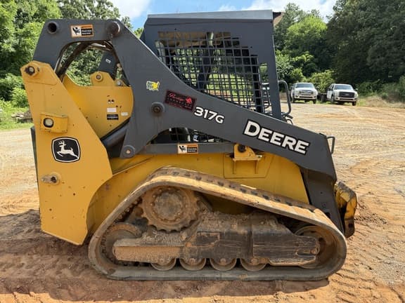 Image of John Deere 317G Image 1